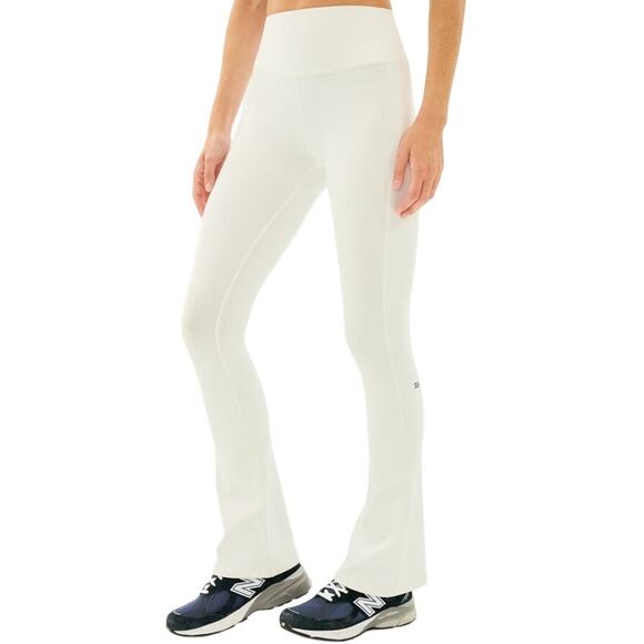 Splits 59 White Flare Raquel Leggings Size Medium - Picture 1 of 6